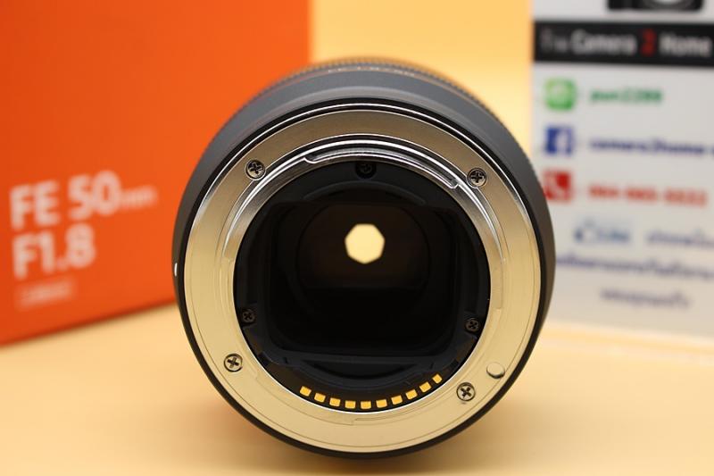 ขาย Lens Sony FE 50mm F1.8 (สีดำ) สภาพสวย อดีตประกันศูนย์ ใช้งานน้อย ไร้ฝ้า รา ตัวหนังสือคมชัด อุปกรณ์ครบกล่อง   อุปกรณ์และรายละเอียดของสินค้า 1.Lens Sony 